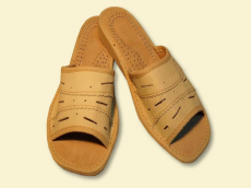 pantoufles régionales produits chaussures orthopédiques cuir véritable Pologne