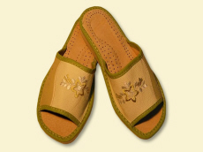 pantoufles régionales produits chaussures orthopédiques cuir véritable Pologne