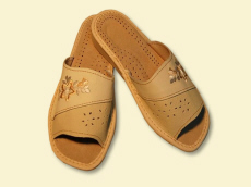 pantoufles régionales produits chaussures orthopédiques cuir véritable Pologne