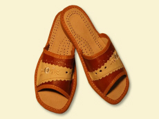 pantoufles régionales produits chaussures orthopédiques cuir véritable Pologne