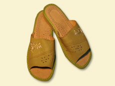 pantoufles régionales produits chaussures orthopédiques cuir véritable Pologne