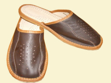 pantoufles régionales produits chaussures orthopédiques cuir véritable Pologne