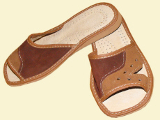 pantoufles régionales produits chaussures orthopédiques cuir véritable Pologne