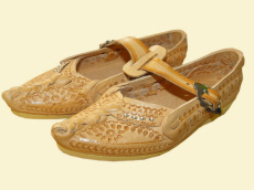 pantoufles régionales produits chaussures orthopédiques cuir véritable Pologne